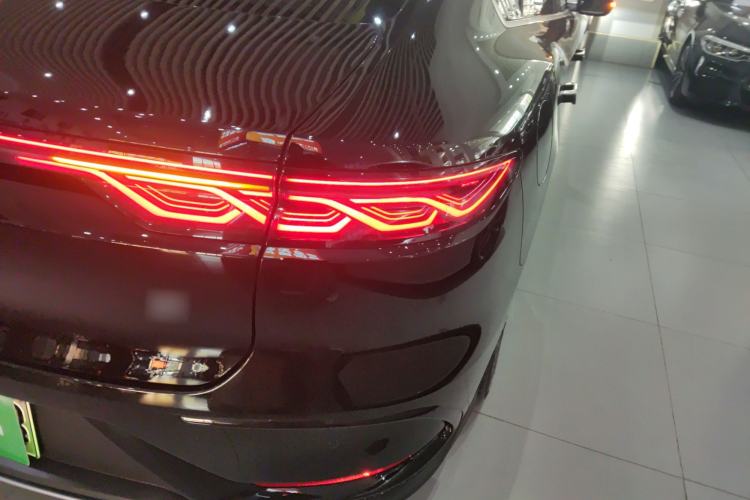 Used BYD Han 2025 EV with 701 km of Laser Radar-Enabled Intelligent Driving
