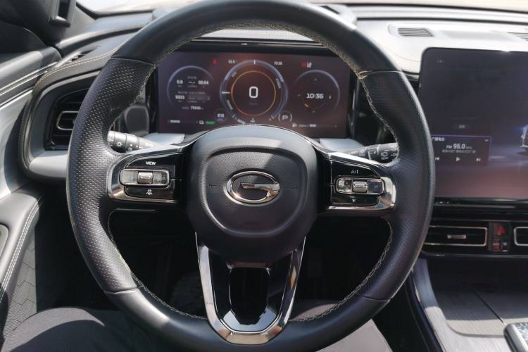 Used GAC Trumpchi GS8 2022 Double-Energy Series 2.0TM Four-Wheel Drive Premium Edition (7 Seats)
