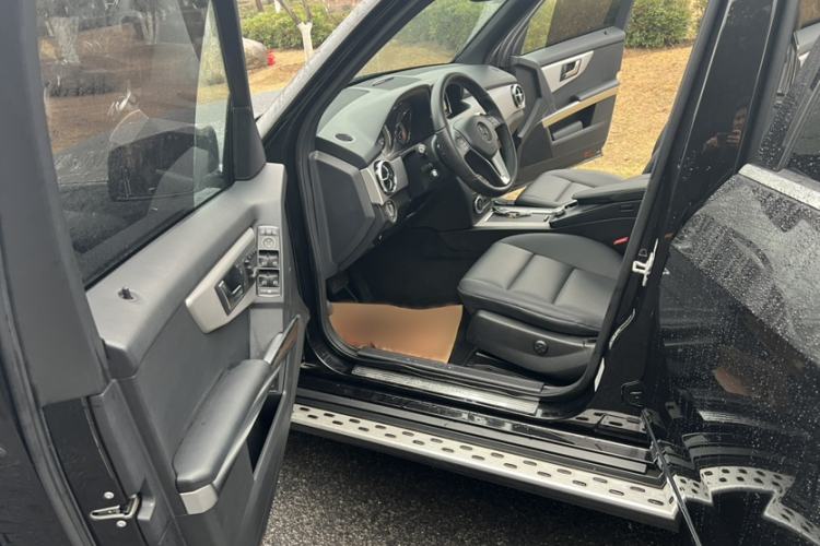 Used Mercedes-Benz GLK-Class 2013 Facelift GLK 300 4MATIC Fashion Edition
