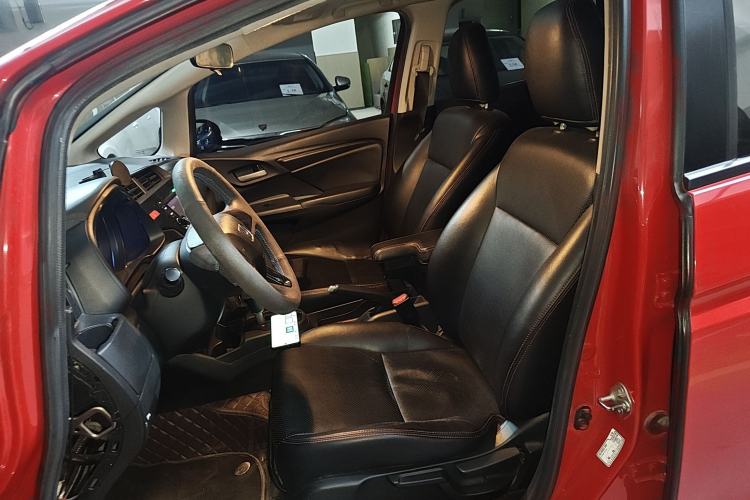 Used Honda Fit 2016 1.5L LXS CVT Comfort Sunroof Version
