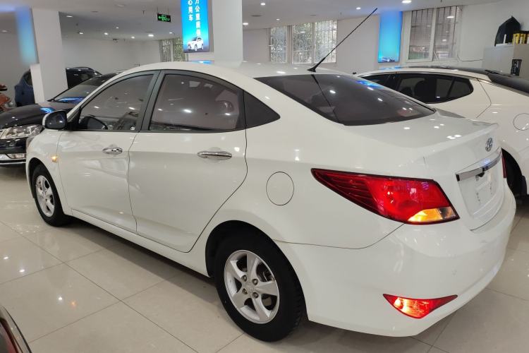 Used Hyundai Verna 2016 1.4L Automatic Leading-Edge GLX
