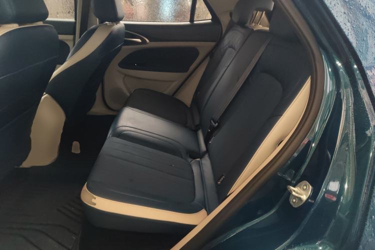 Used ORA Good Cat 2023 401 km Standard Range Luxury Version Lithium Iron Phosphate