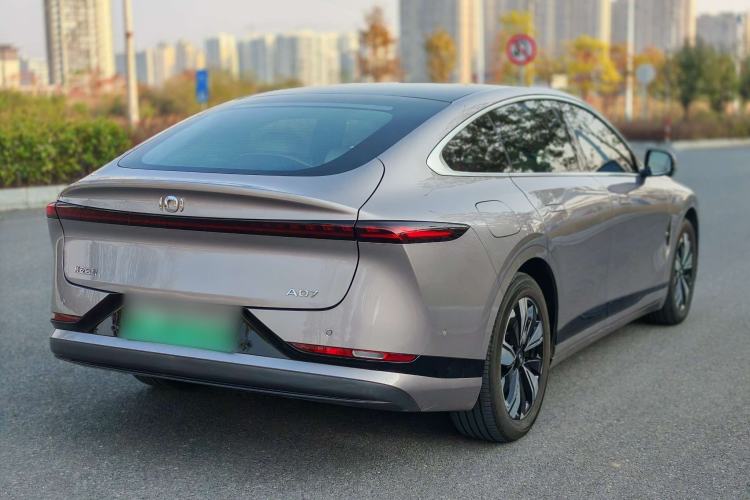 Used  A07 2025 All-Electric "Real Bargain" 525 Luxury Model