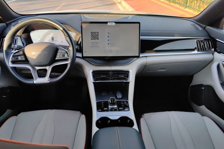 Used BYD Song PLUS New Energy 2023 Champion Edition DM-i 150KM Flagship PLUS 5G