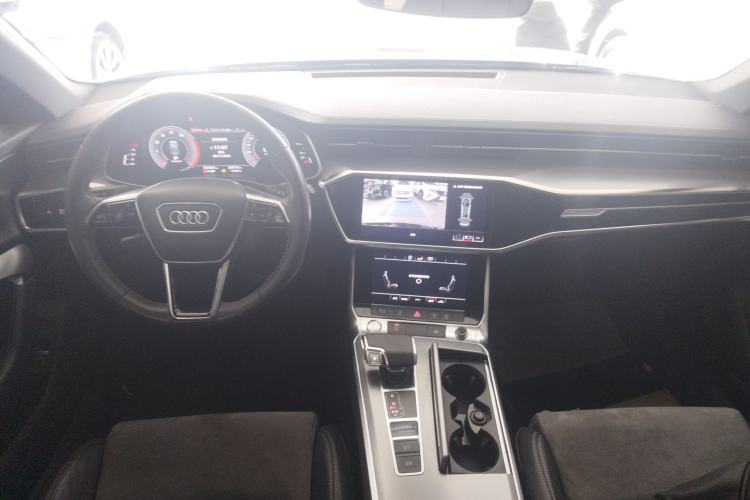 Used Audi A6L 2019 40 TFSI Luxury Dynamic Model
