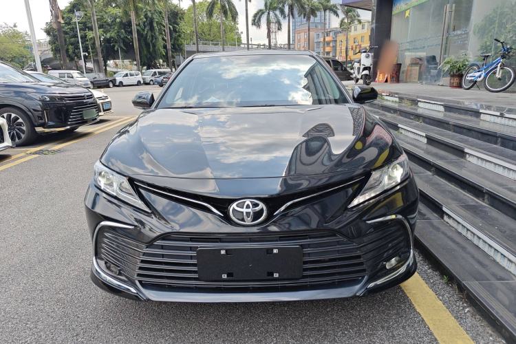 Used Toyota Camry 2023 2.0GVP Premier Edition
