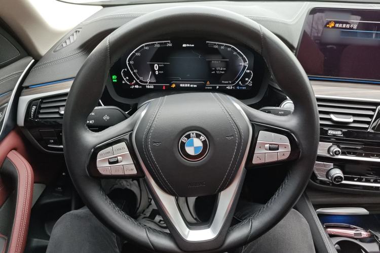 Used BMW 5 Series New Energy 2021 535Le Luxury Package
