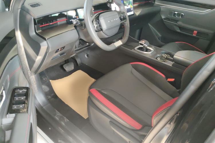 Used JETOUR Dashing 2023 1.5T DCT Starlight Shine Pro Edition