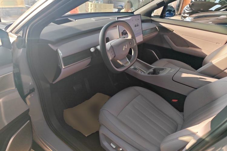 Used ONVO L60 2024 60 kWh Rear-Drive Version
