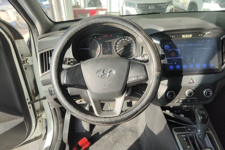 Used Hyundai ix25 2015 1.6L Automatic Two-Wheel Drive Smart GLS Trim
