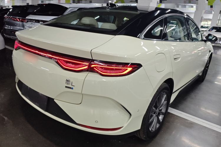Used BYD Qin L 2025 EV 545KM Beyond Version

