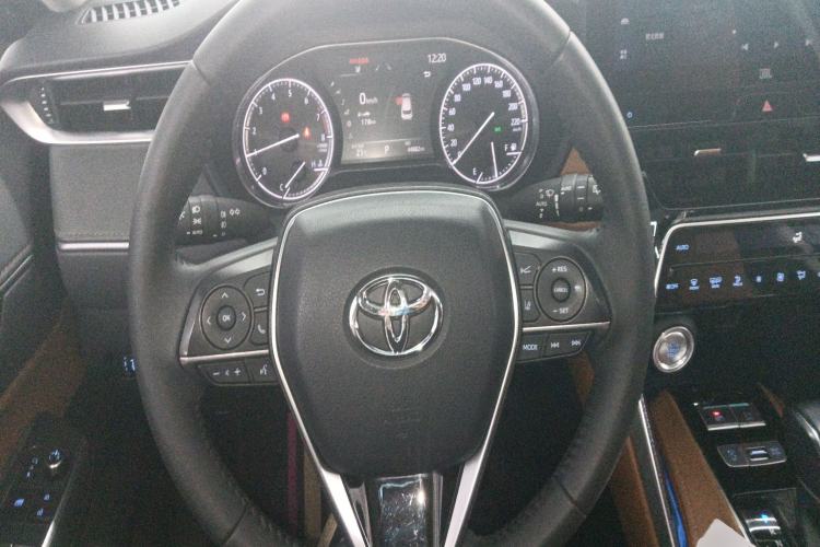 Used Toyota Venza 2022 2.0L CVT Two-Wheel Drive Prestige Edition