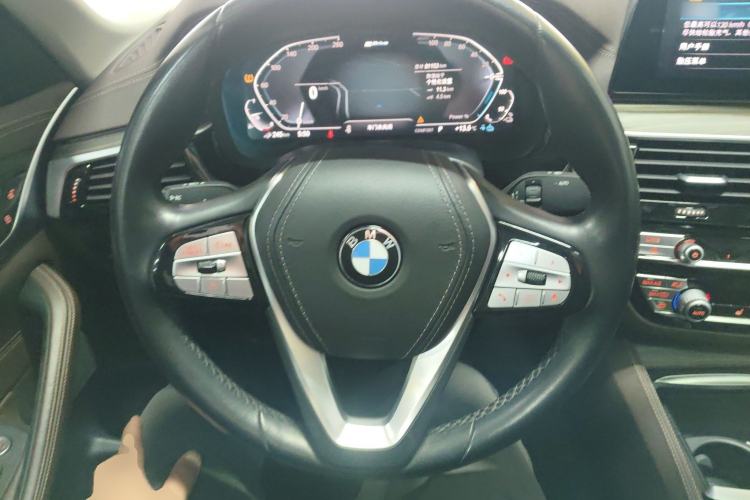 Used BMW 5 Series New Energy 2020 Mileage Upgrade Version 530Le Luxury Package
