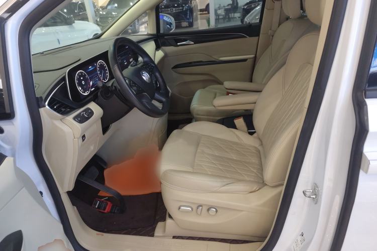 Used Buick GL8 2022 ES Land Cruiser 653T Luxury Model
