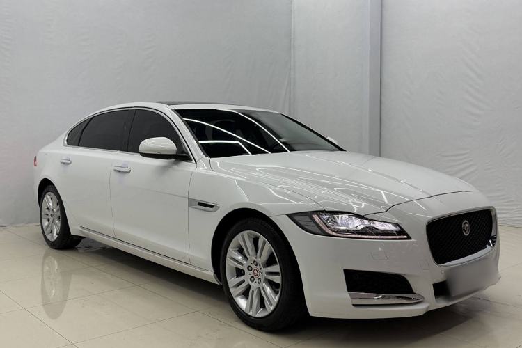 Used Jaguar XFL 2018 XFL 2.0T 250 PS Luxury Edition
