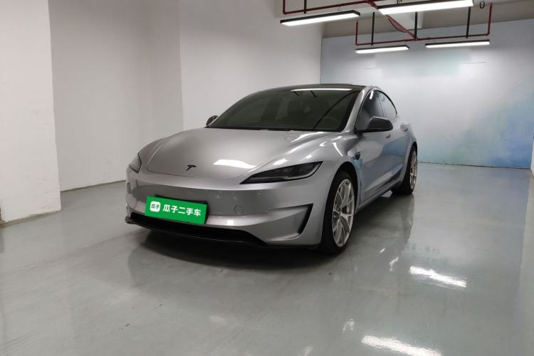 Used Tesla Model 3 2023 Long-Range All-Wheel-Drive Version