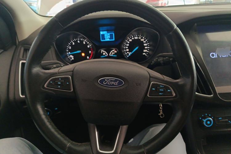 Used Ford Focus 2018 Hatchback Classic 1.6L Automatic Trendy SmartDrive Edition