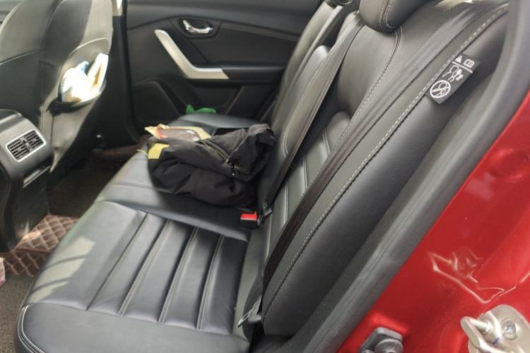 Used Venucia T90 2017 2.0L CVT Smart Edition
