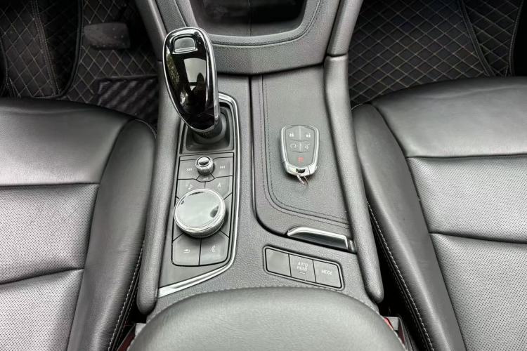 Used Cadillac XT5 2020 28T Luxury Version
