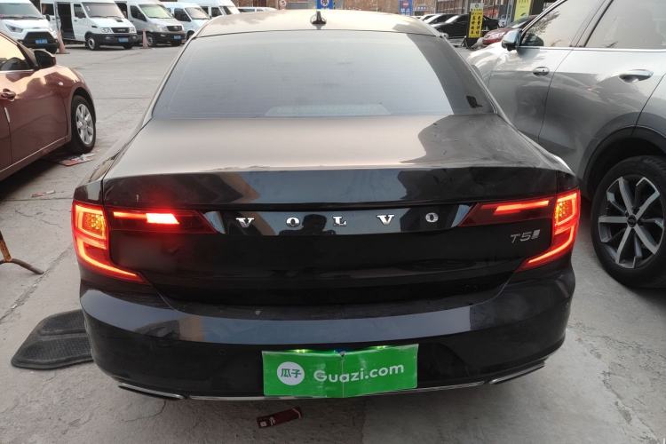 Used Volvo S90 2020 T5 Zhiyi Luxury Edition