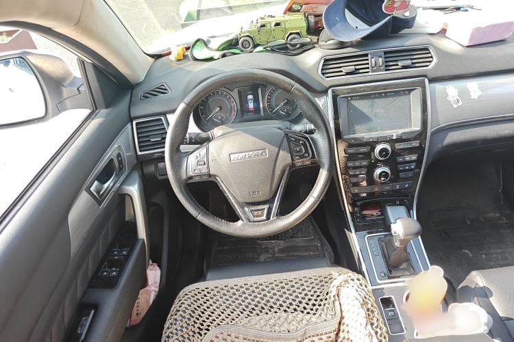 Used Haval H2 2016 Red-Label 1.5T Automatic Two-Wheel Drive Luxury Model
