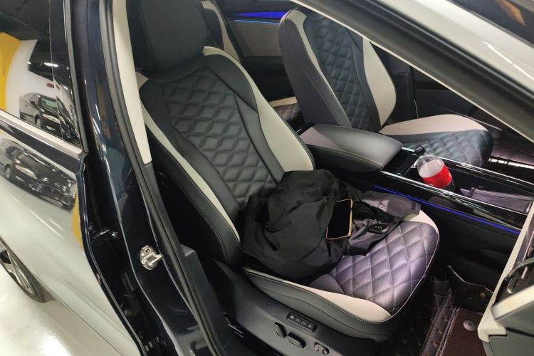 Used Volkswagen ID.6 CROZZ 2021 First Edition
