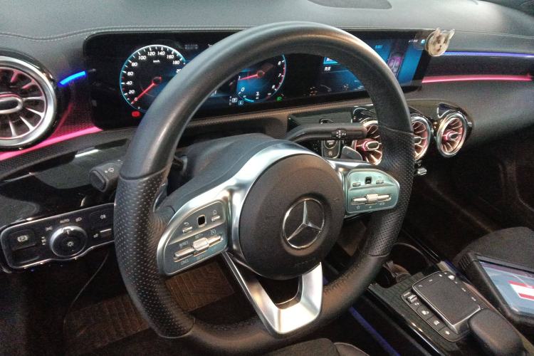 Used Mercedes-Benz A-Class 2021 A 200 L Sport Sedan Fashion Model
