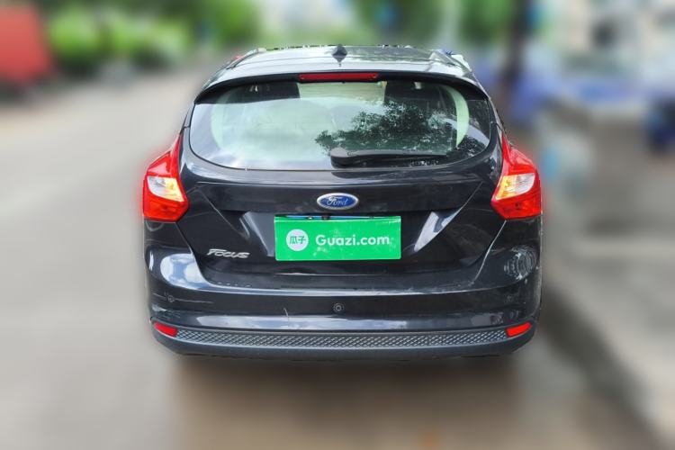 Used Ford Focus 2012 Hatchback 1.6L Automatic Fashion Edition
