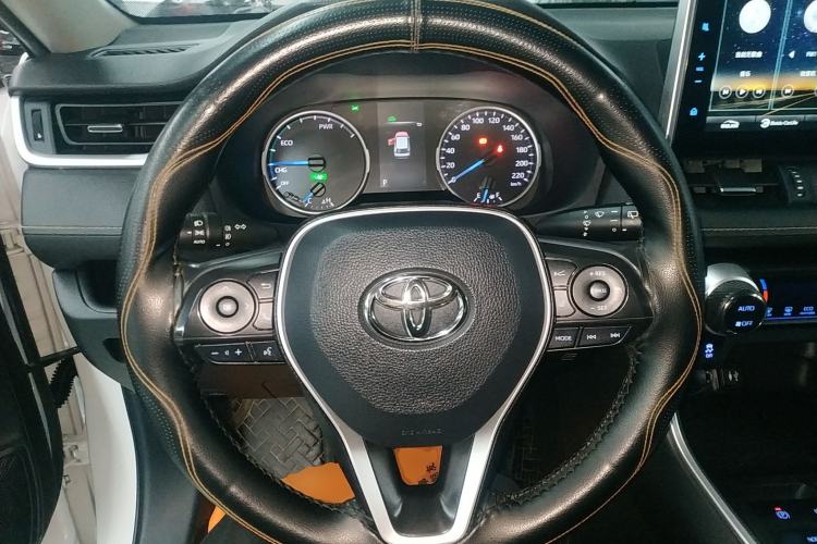 Used Toyota Wildlander 2022 Dual-Engine 2.5L E-CVT Two-Wheel Drive Luxury PLUS Edition
