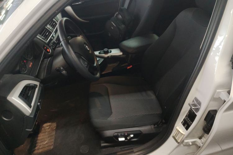 Used BMW 1 Series 2016 120i Leading Model
