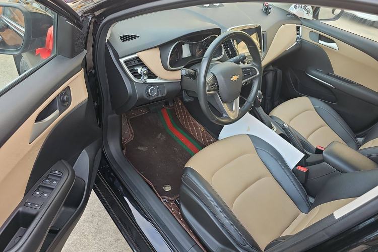 Used Chevrolet Monza 2022 320 Automatic Enjoyment Sunroof Version
