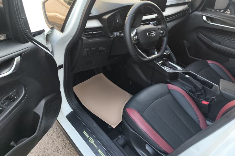 Used Geely Auto Vision X3 2021 PRO 1.5L CVT Deluxe Model
