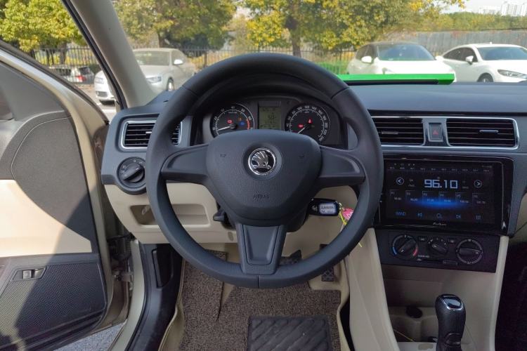 Used Skoda Rapid 2016 1.6L Automatic Chuanxing Edition
