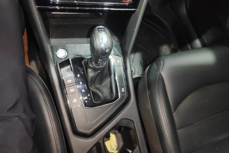 Used Volkswagen Tharu 2021 280TSI Two-Wheel-Drive Luxury Plus Edition
