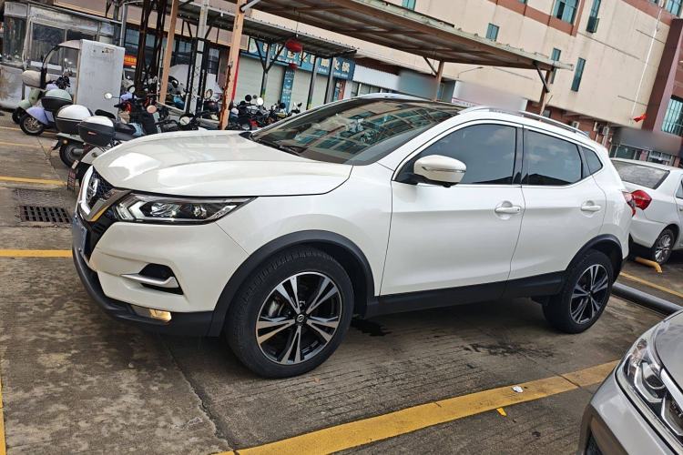 Used Nissan Qashqai 2022 2.0L CVT XV Premier Luxury Edition
