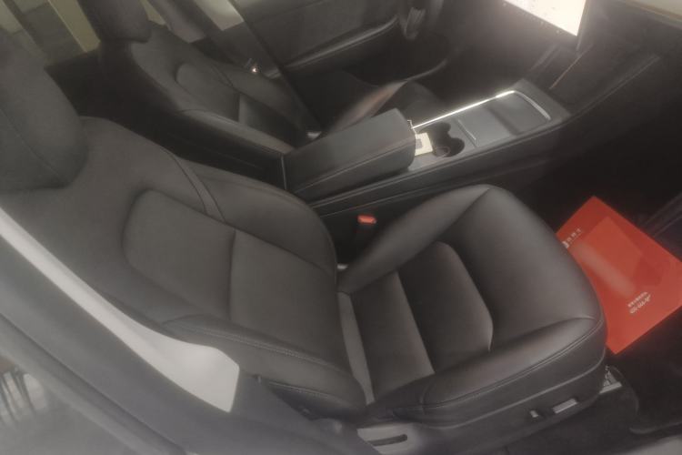 Used Tesla Model Y 2021 Standard Range Rear-Wheel Drive Version
