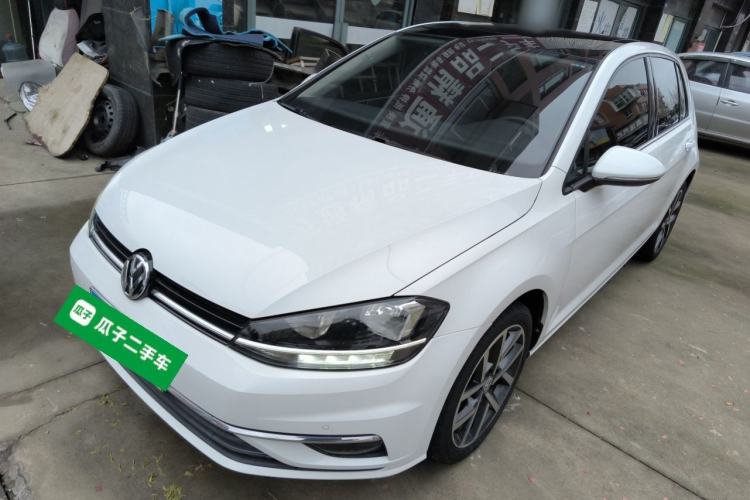 Used Volkswagen Golf 2020 Zhiai Edition 200TSI DSG Comfortable & Ambitious Version