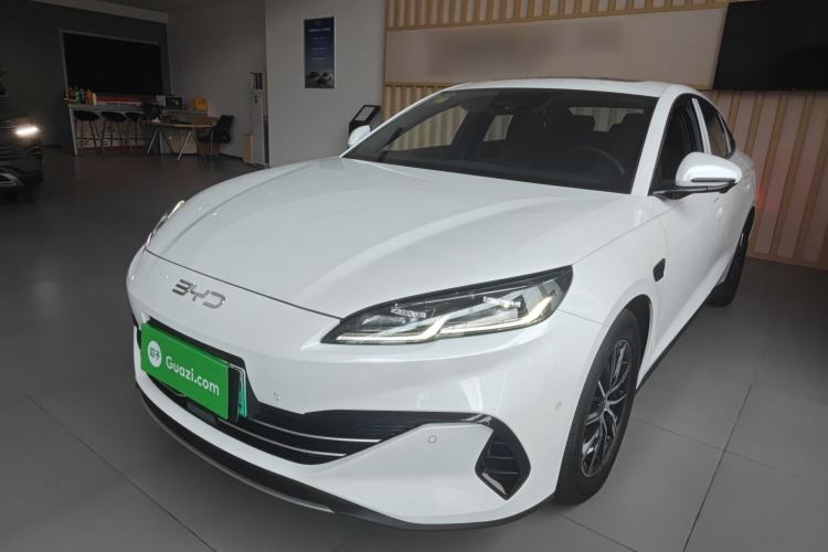 Used BYD Seal 06 New Energy 2025 DM-i Smart Drive 120KM Deluxe Model
