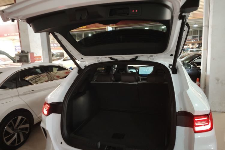 Used BYD Song PLUS New Energy 2025 EV Intelligent Driving Version 520km Premium Model
