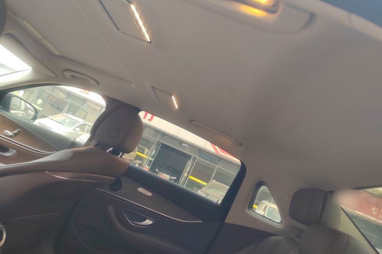 Used Mercedes-Benz E-Class 2019 E 260 L
