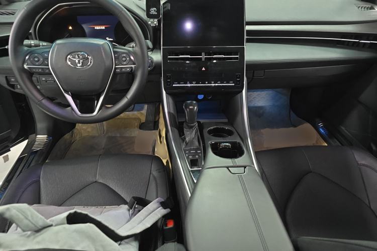 Used Toyota Avalon 2023 2.5L Luxury Edition
