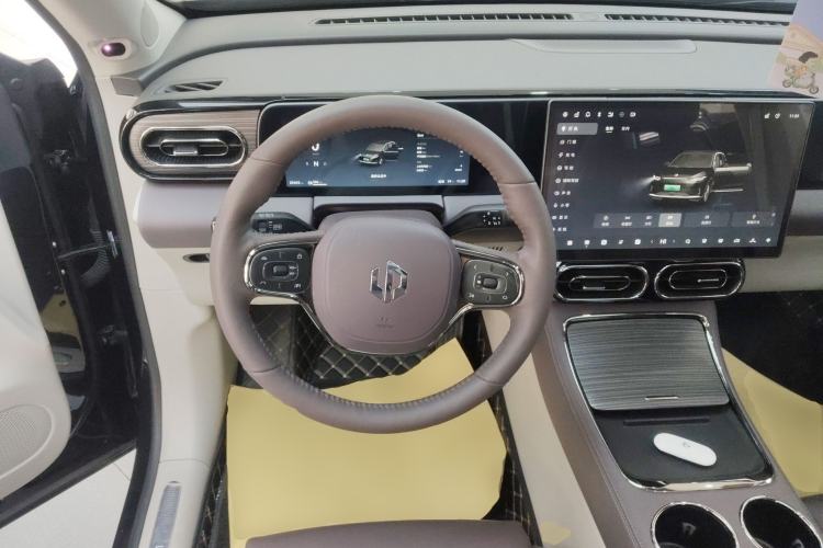 Used Leapmotor C11 2024 All-Electric 580 Luxury Edition
