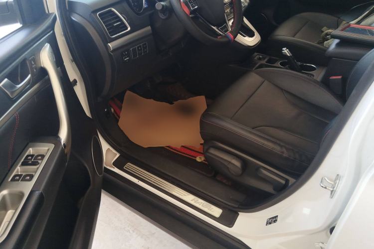 Used Haval M6 2018 Revised Version 1.5T DCT Two-Wheel Drive Elite Edition
