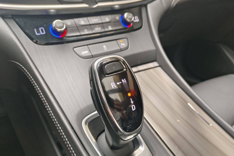 Used Buick LaCrosse 2022 652T Luxury Version
