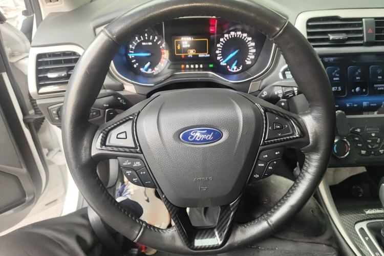 Used Ford Mondeo 2013 2.0L GTDi 200 Fashion Edition
