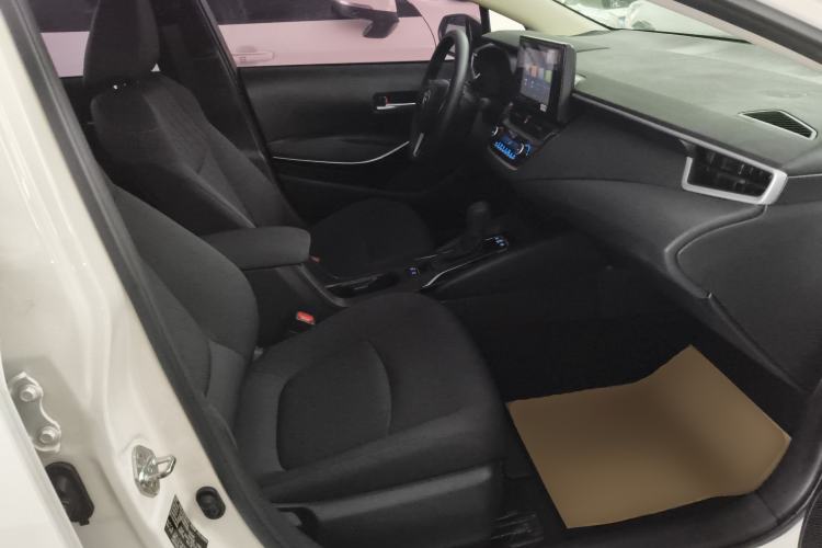 Used Toyota Corolla 2022 Dual-Motor 1.8L E-CVT Pioneer Edition
