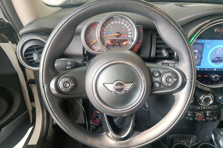 Used  MINI 2016 1.2T ONE Pioneer Edition