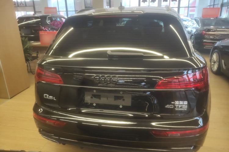 Used Audi Q5L 2022 40T Luxury Dynamic Model
