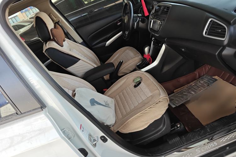 Used Suzuki S-Cross 2014 1.6L CVT Two-Wheel Drive Elite Version
