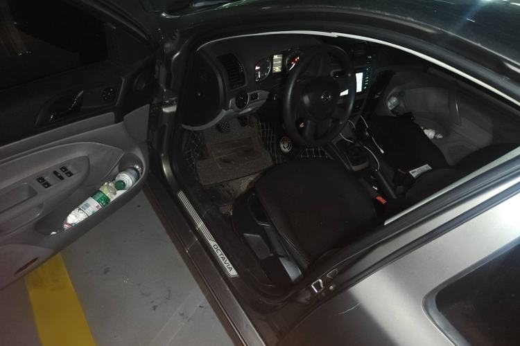 Used Skoda Octavia 2014 1.6L Manual Yijie Edition